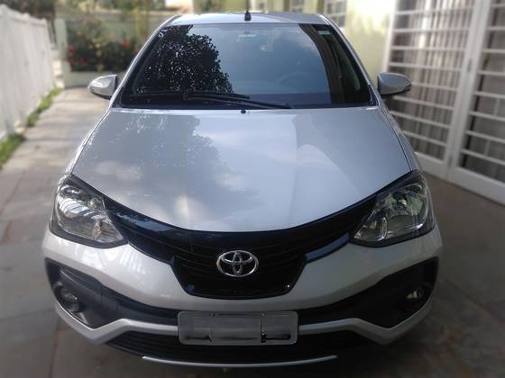 TOYOTA ETIOS 1.5 X PLUS SEDAN 16V FLEX 4P AUTOMÁTICO